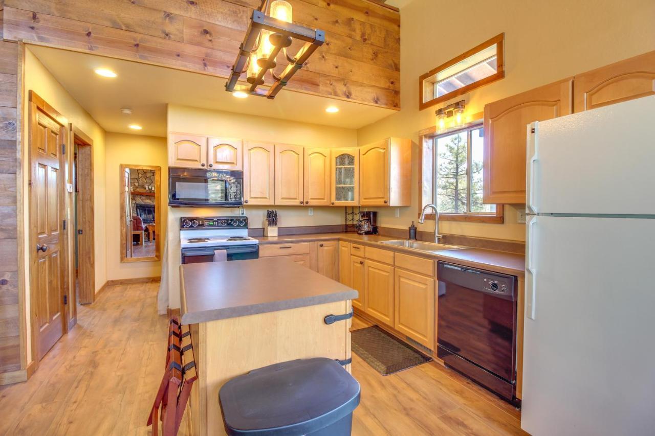 Hilltop Hideaway In Show With Mountain Views! * Show Low