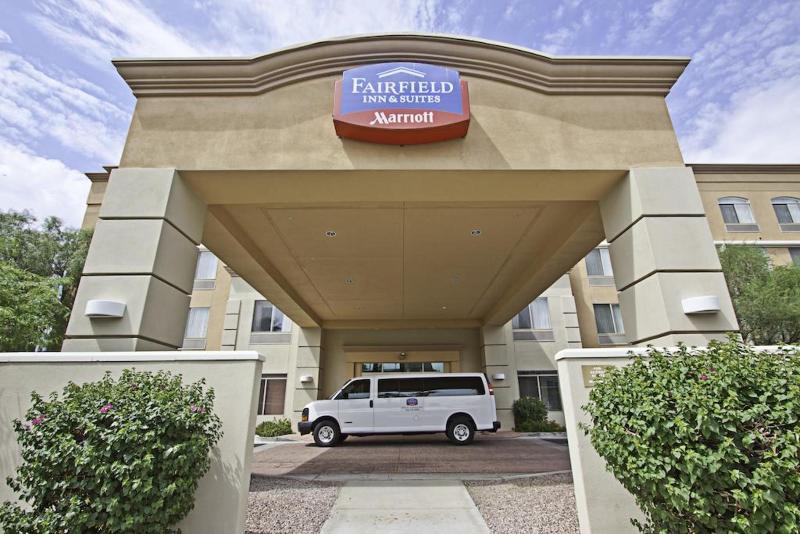 Fairfield & Midtown 3*
