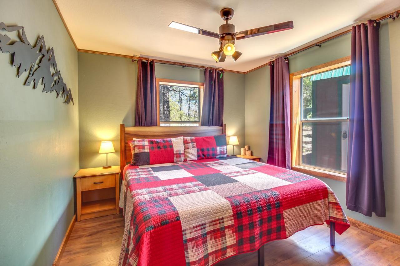 Hilltop Hideaway In Show With Mountain Views! * Show Low