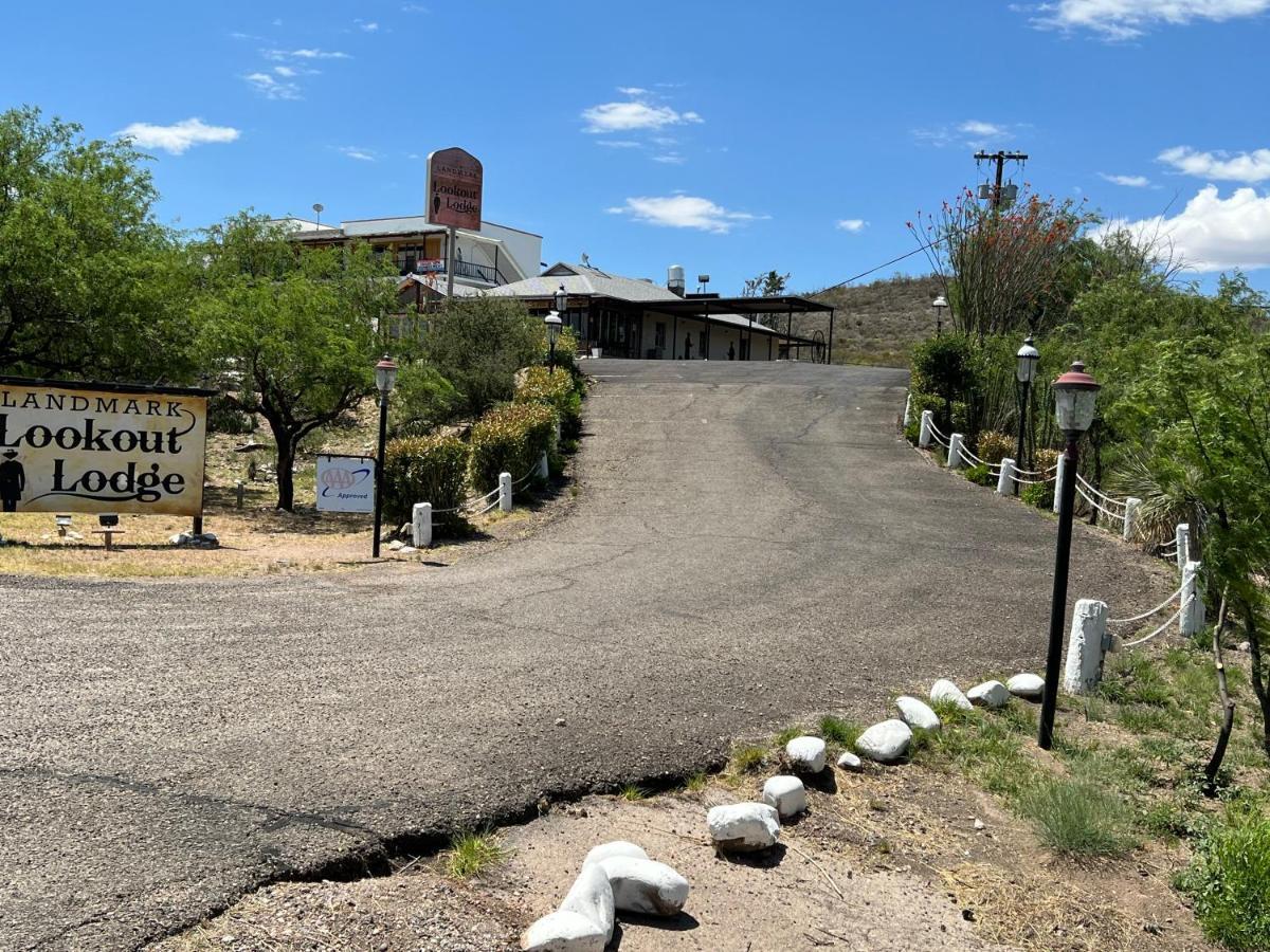 Landmark Lookout Hotel Tombstone