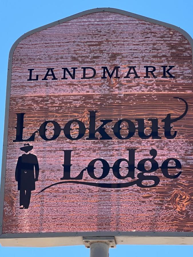 Landmark Lookout