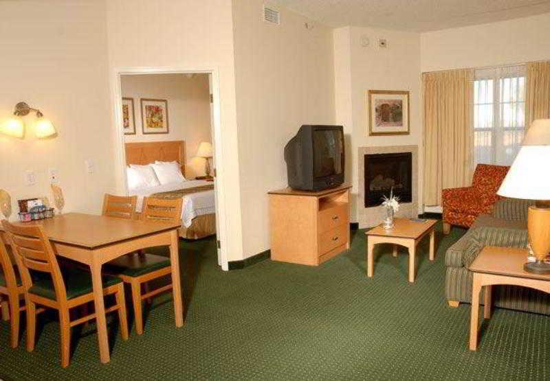 Sonesta Es Phoenix 3*