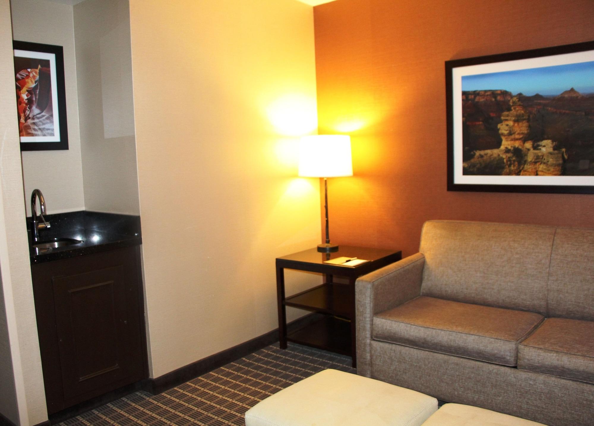 Doubletree By Hilton