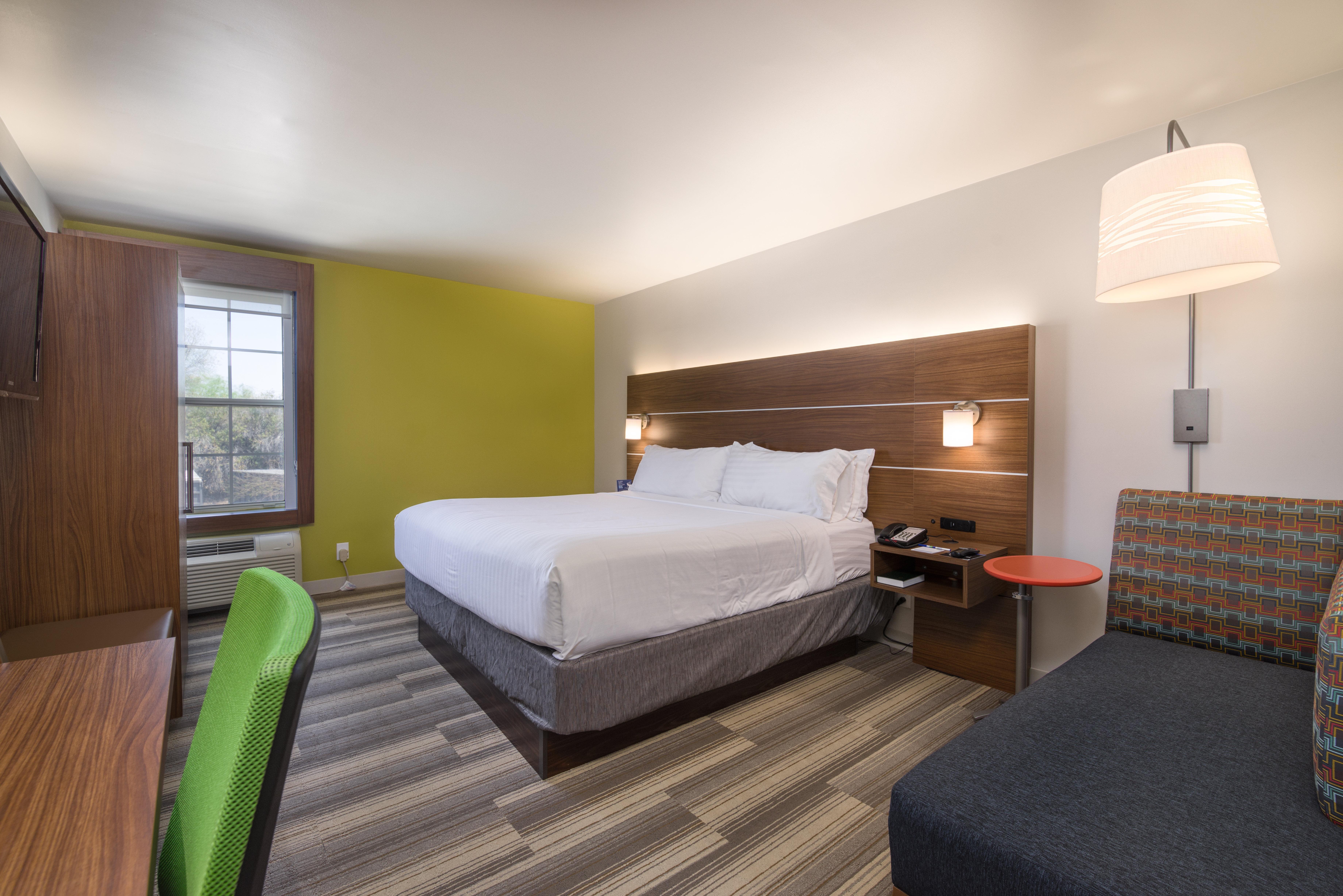 Hotel Express Phoenix-airport/university Drive By Ihg 3*