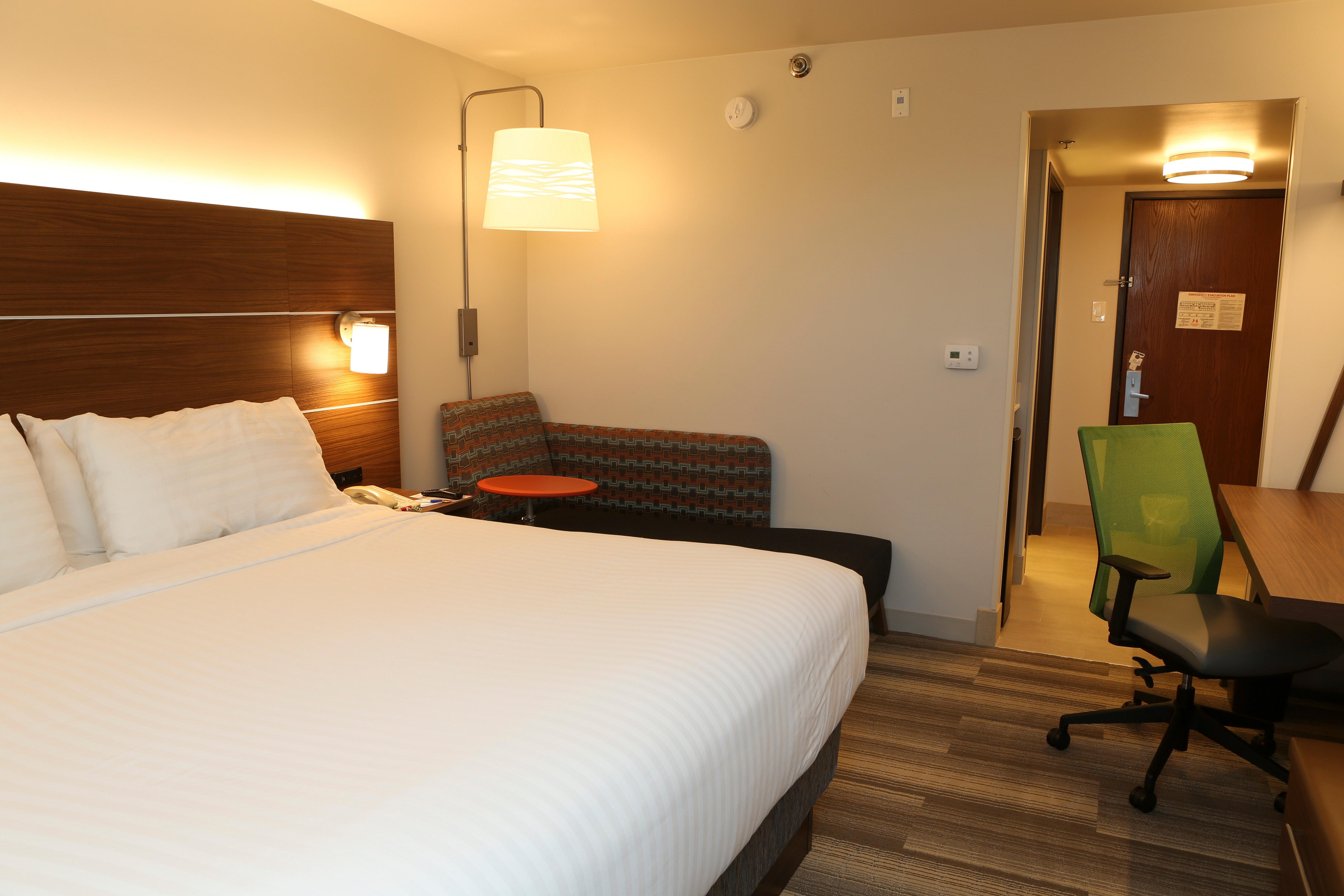 Express Phoenix-airport/university Drive By Ihg