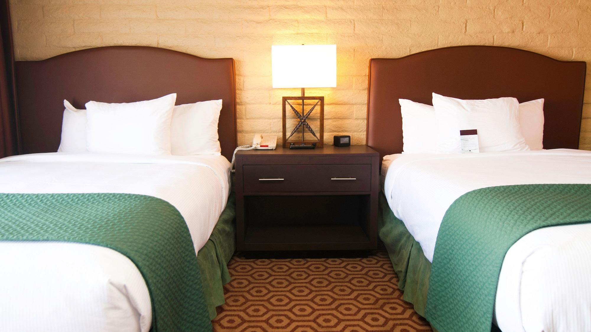 Doubletree By Hilton Tucson-williams Center 4* Tucson