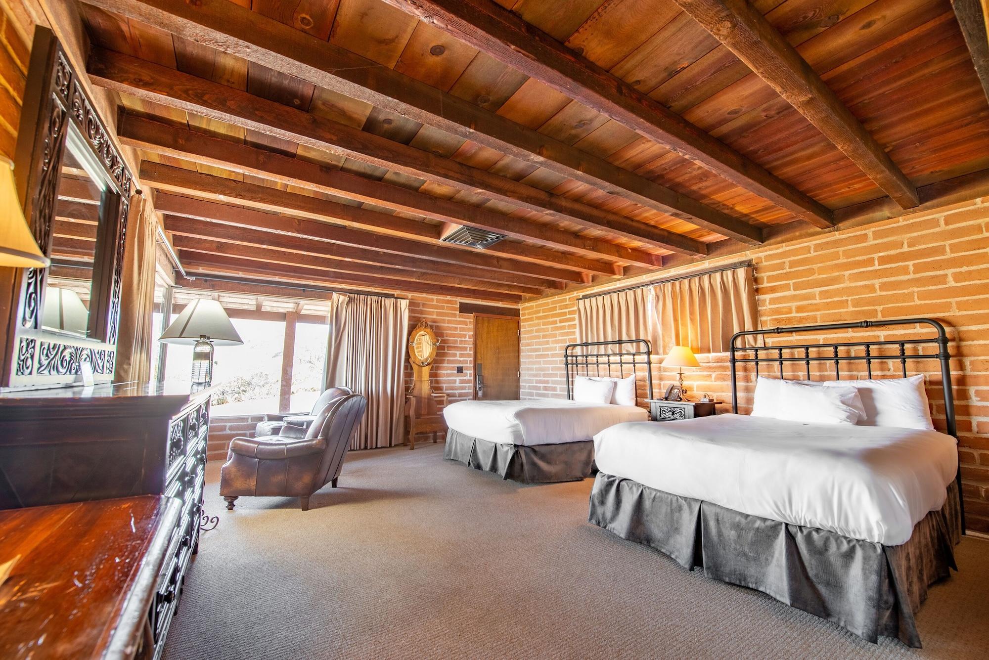 Tanque Guest Ranch *