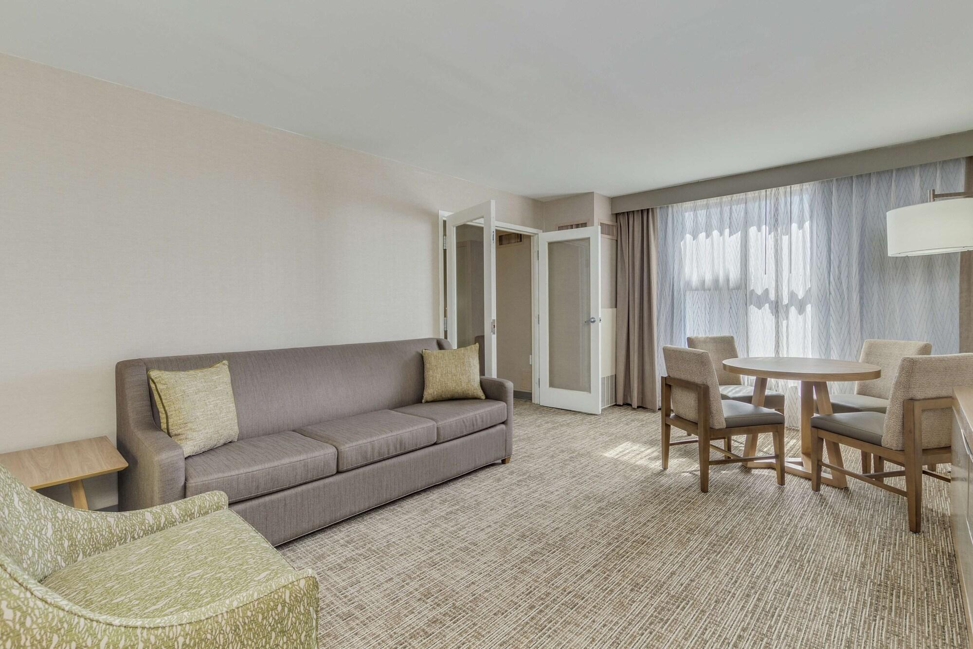 Doubletree By Hilton Phoenix, Az