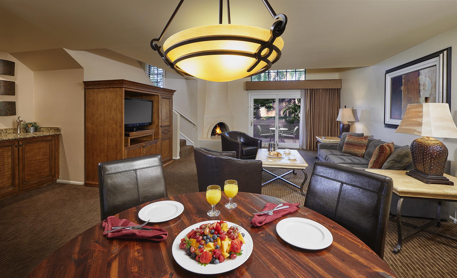 Resort The Scottsdale Plaza & 4*