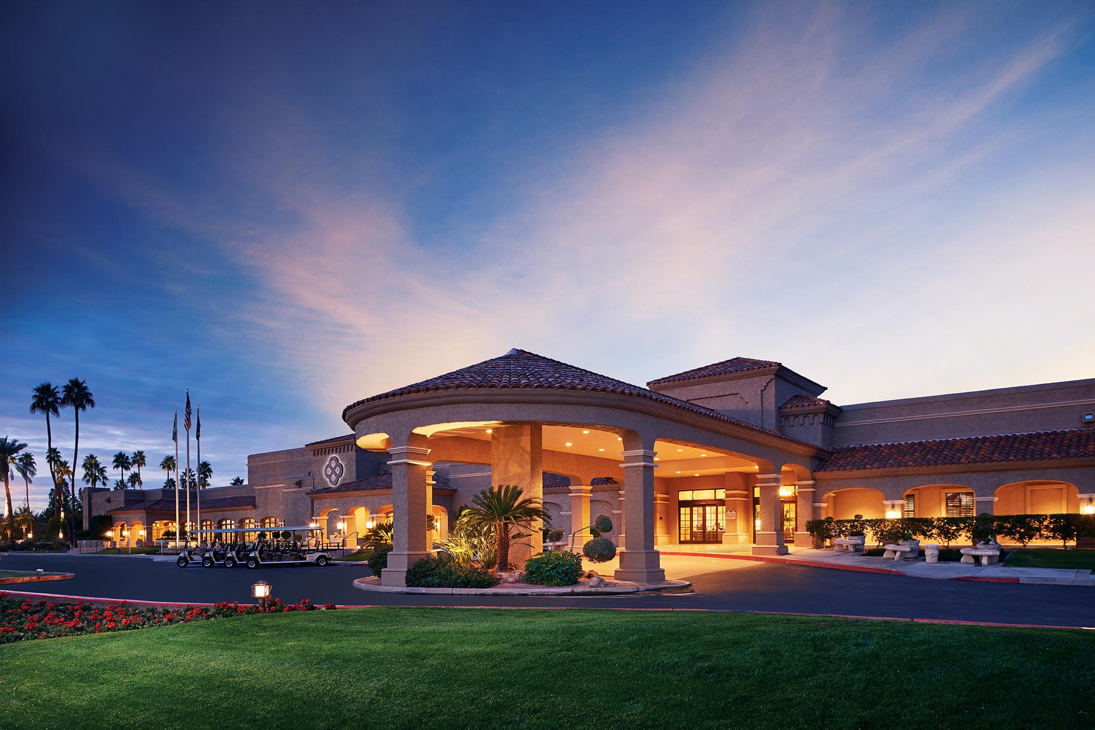 The Scottsdale Plaza & Resort 4*