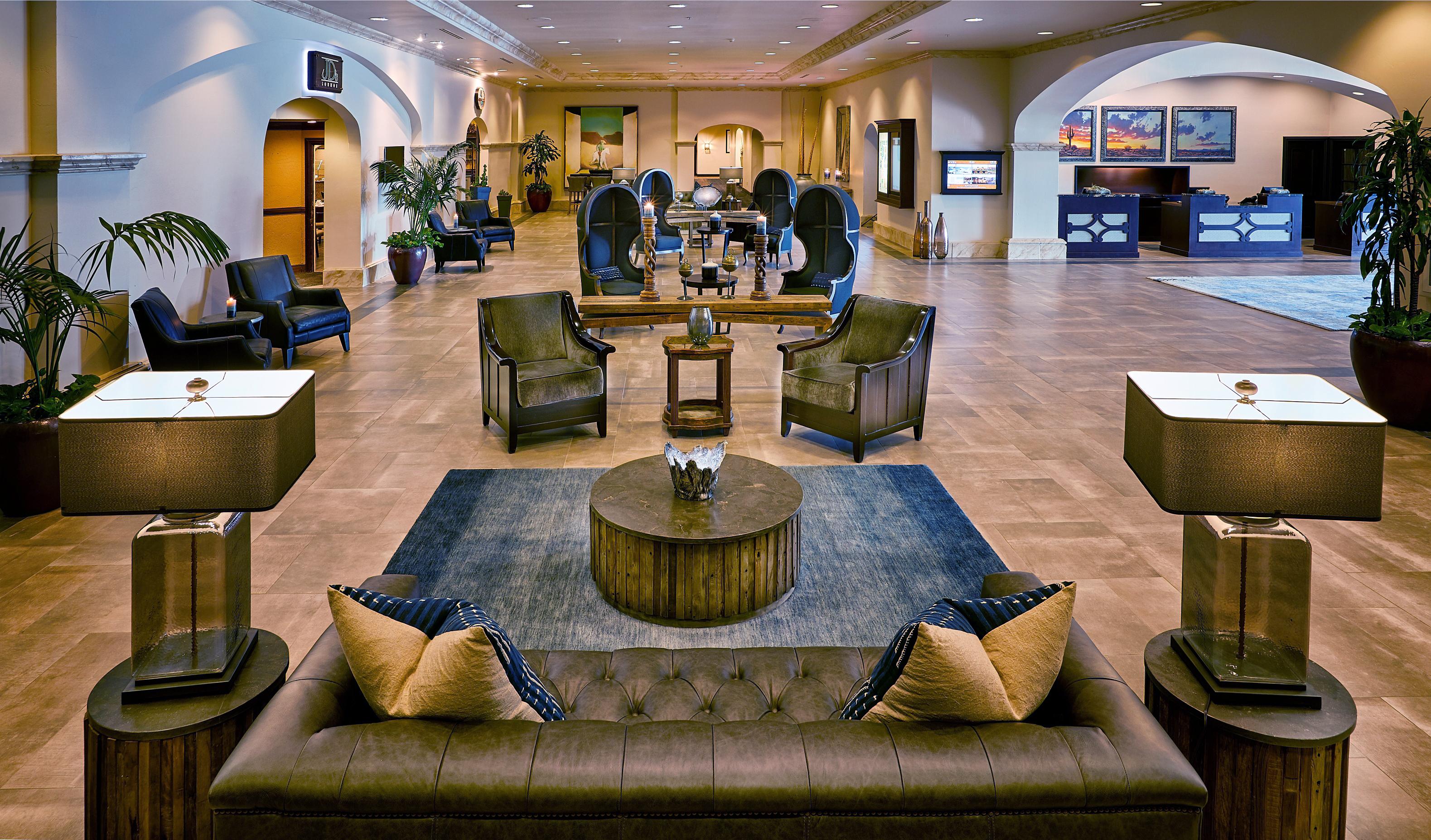 The Scottsdale Plaza & 4*