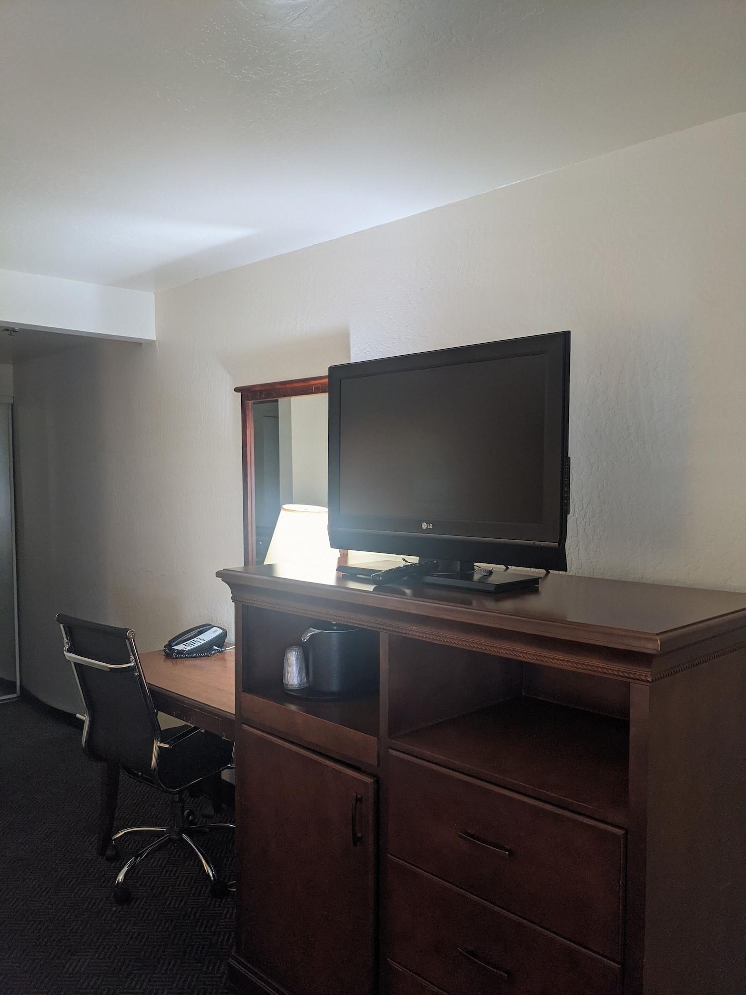 Surestay By Western 3*