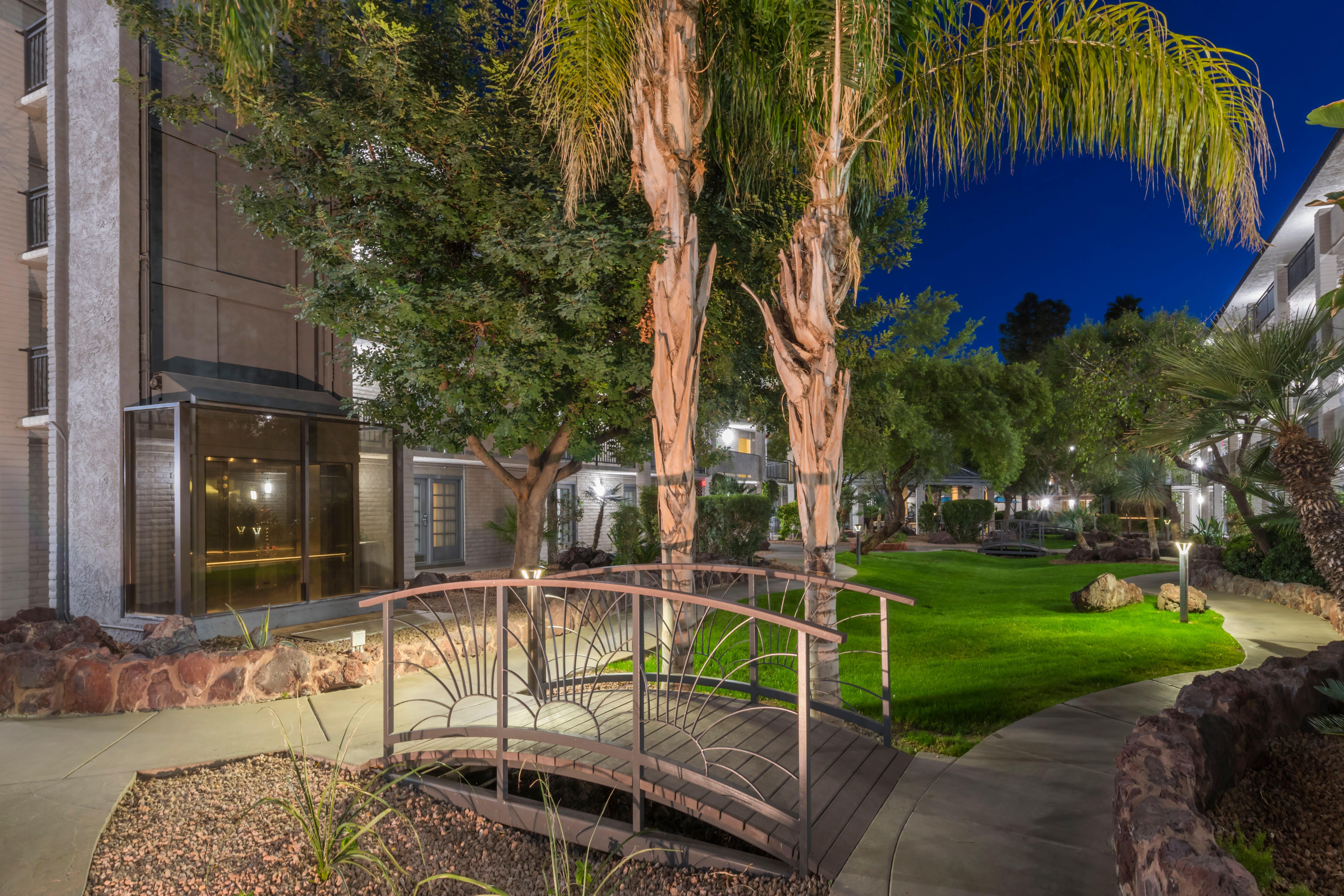 Hotel And Airport North By Ihg Phoenix