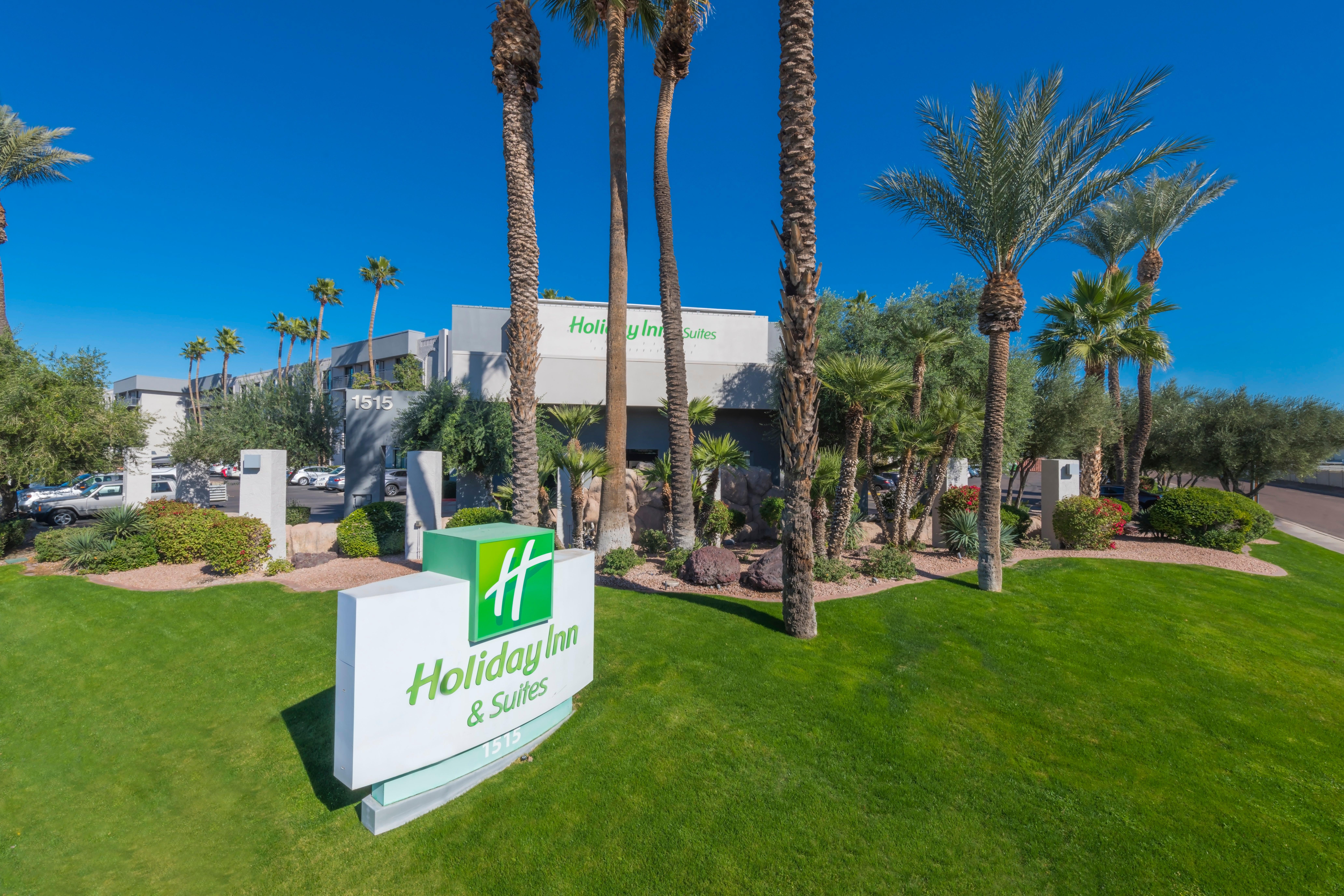 And Airport North By Ihg 3*