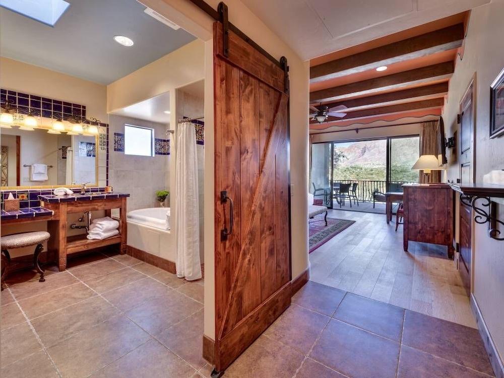 Hacienda Del Sol Guest Ranch Tucson