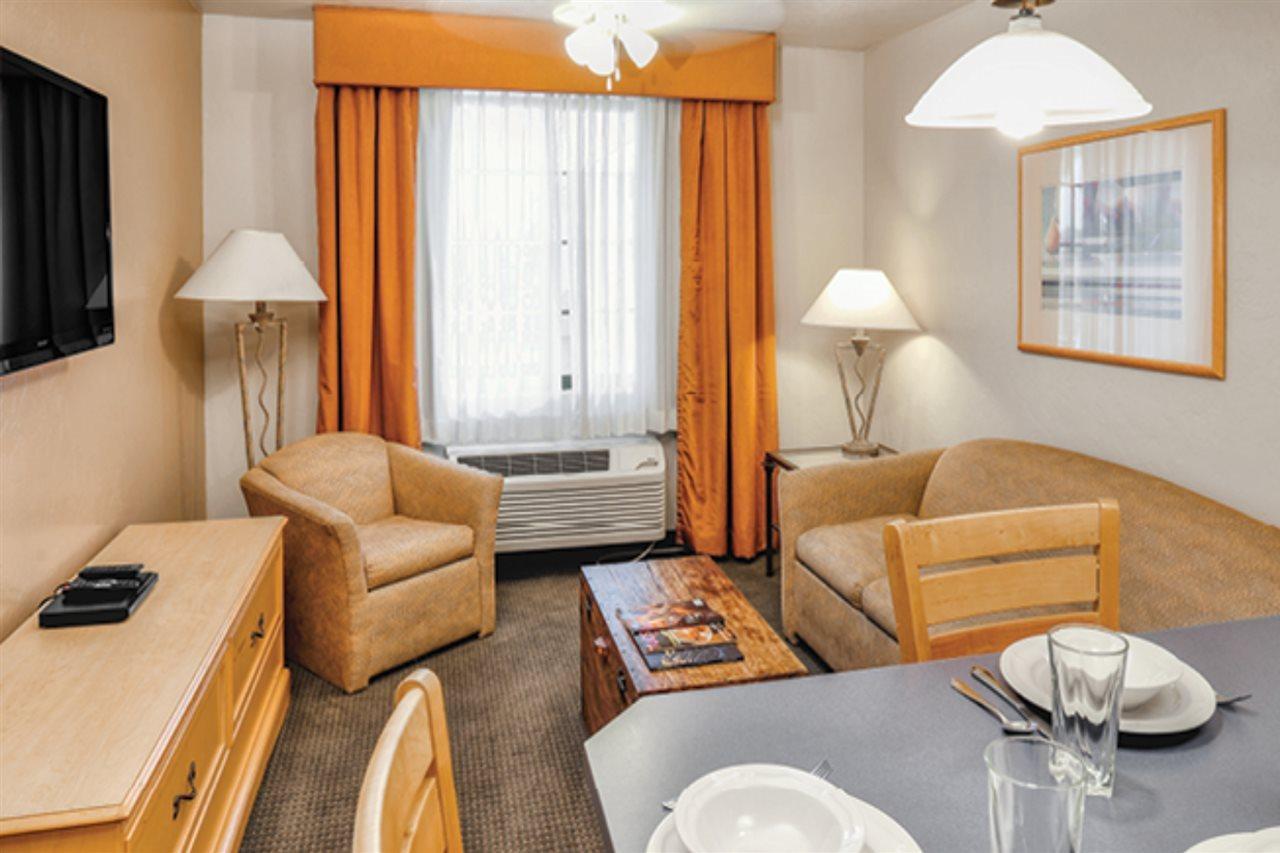 Hilton Vacation Club Varsity Club 3*