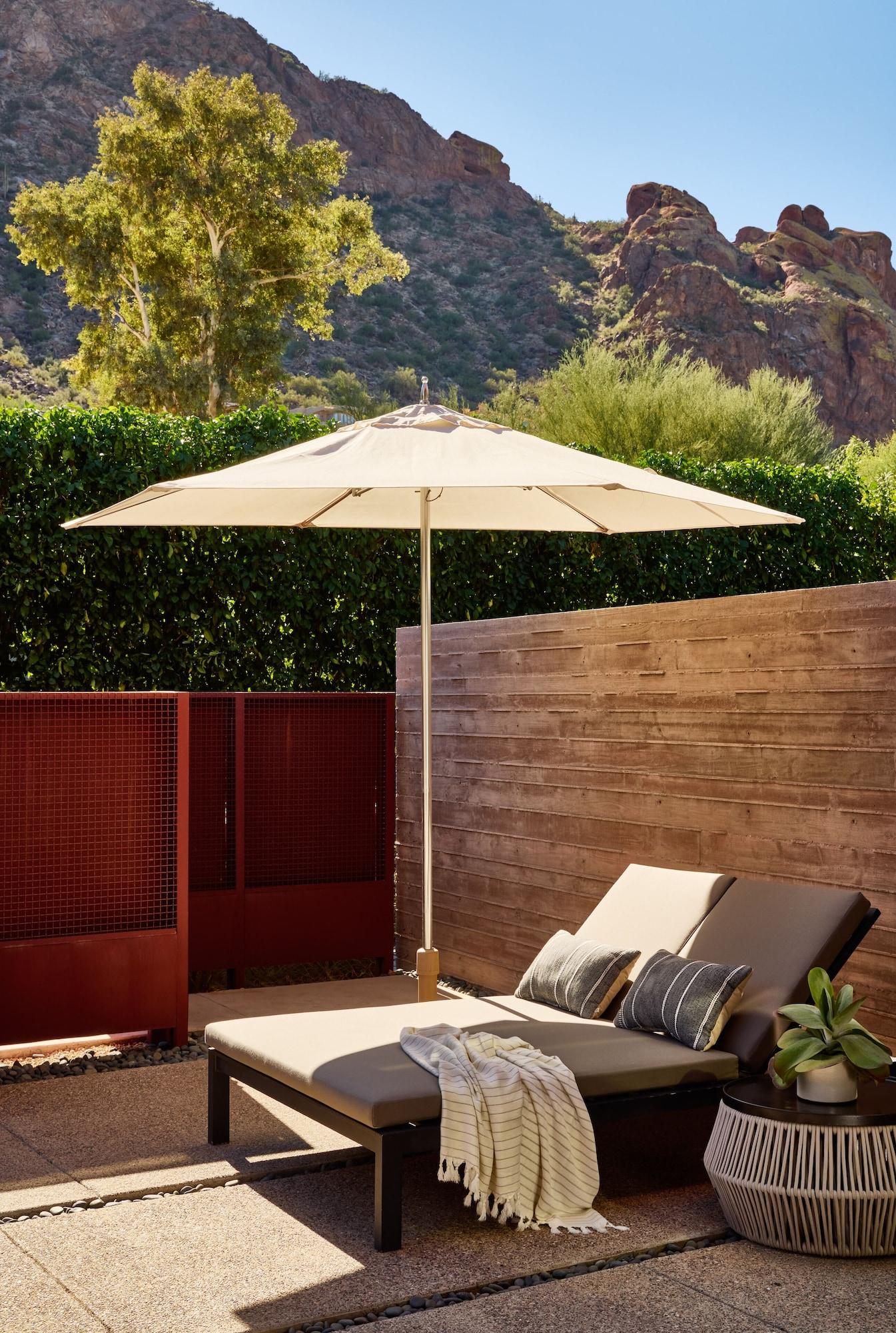 Hotel Sanctuary Camelback Mountain, A Gurney's And