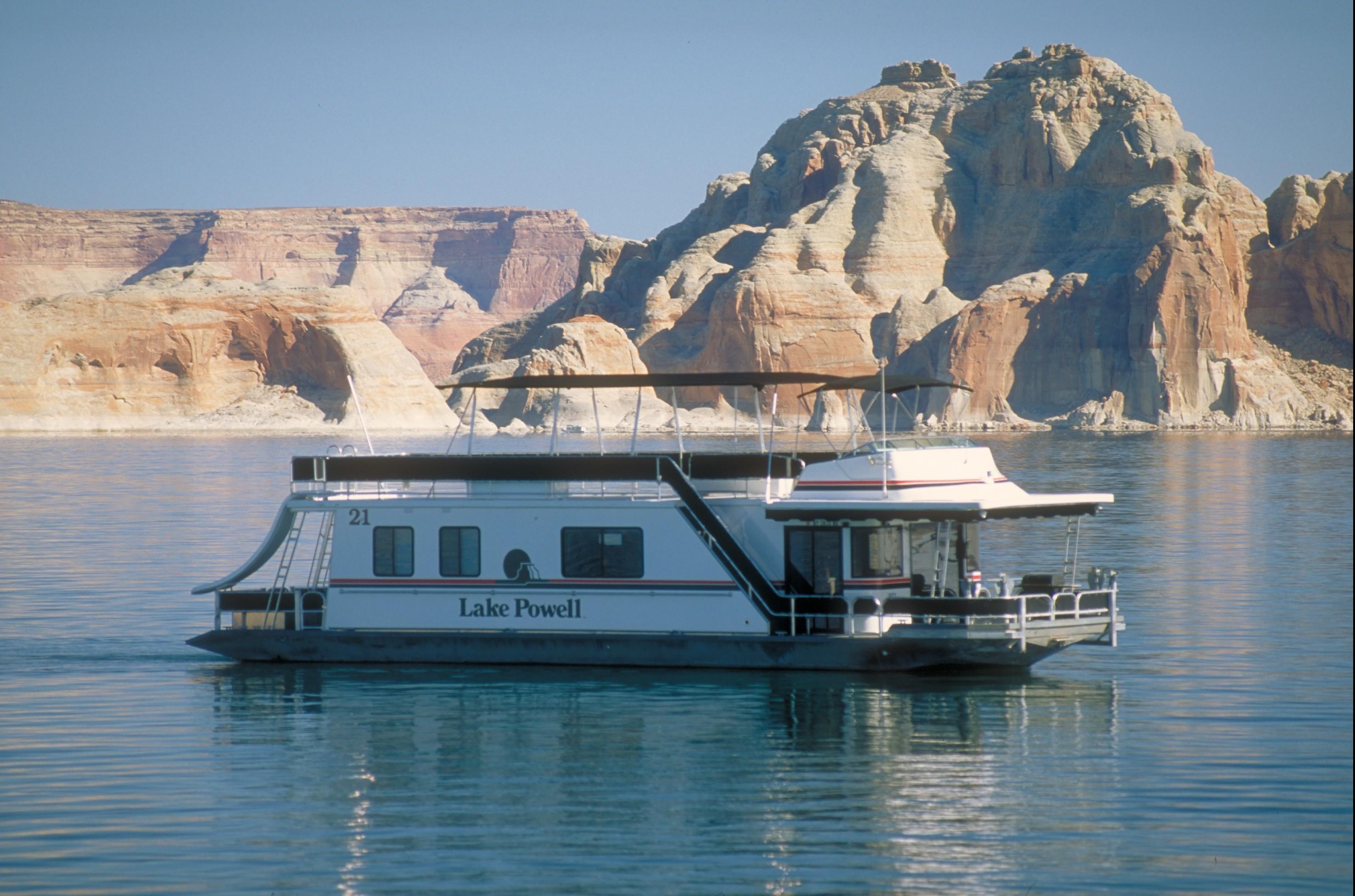 Powell 3*