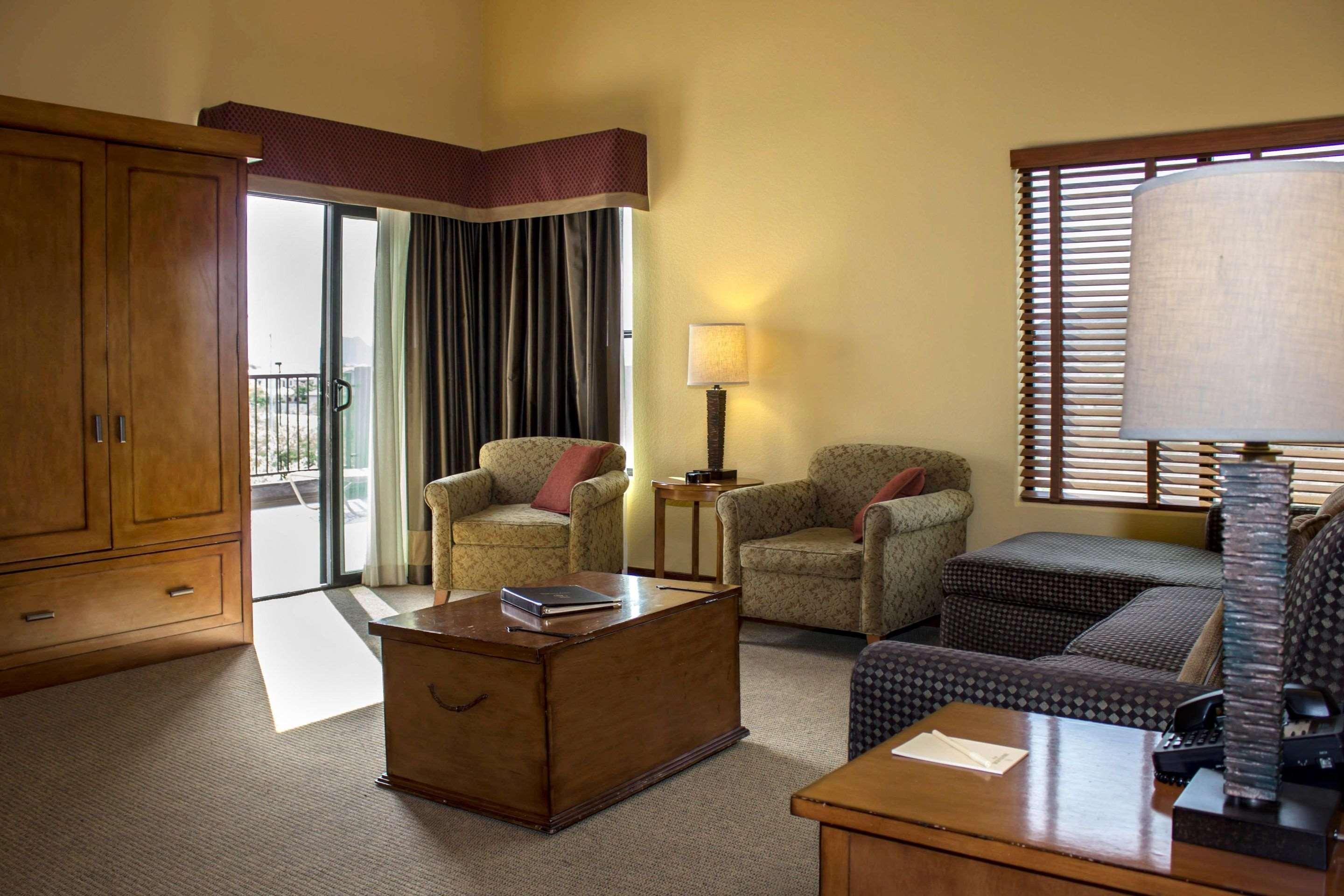 Bluegreen Vacations Cibola Vista And An Ascend 4*