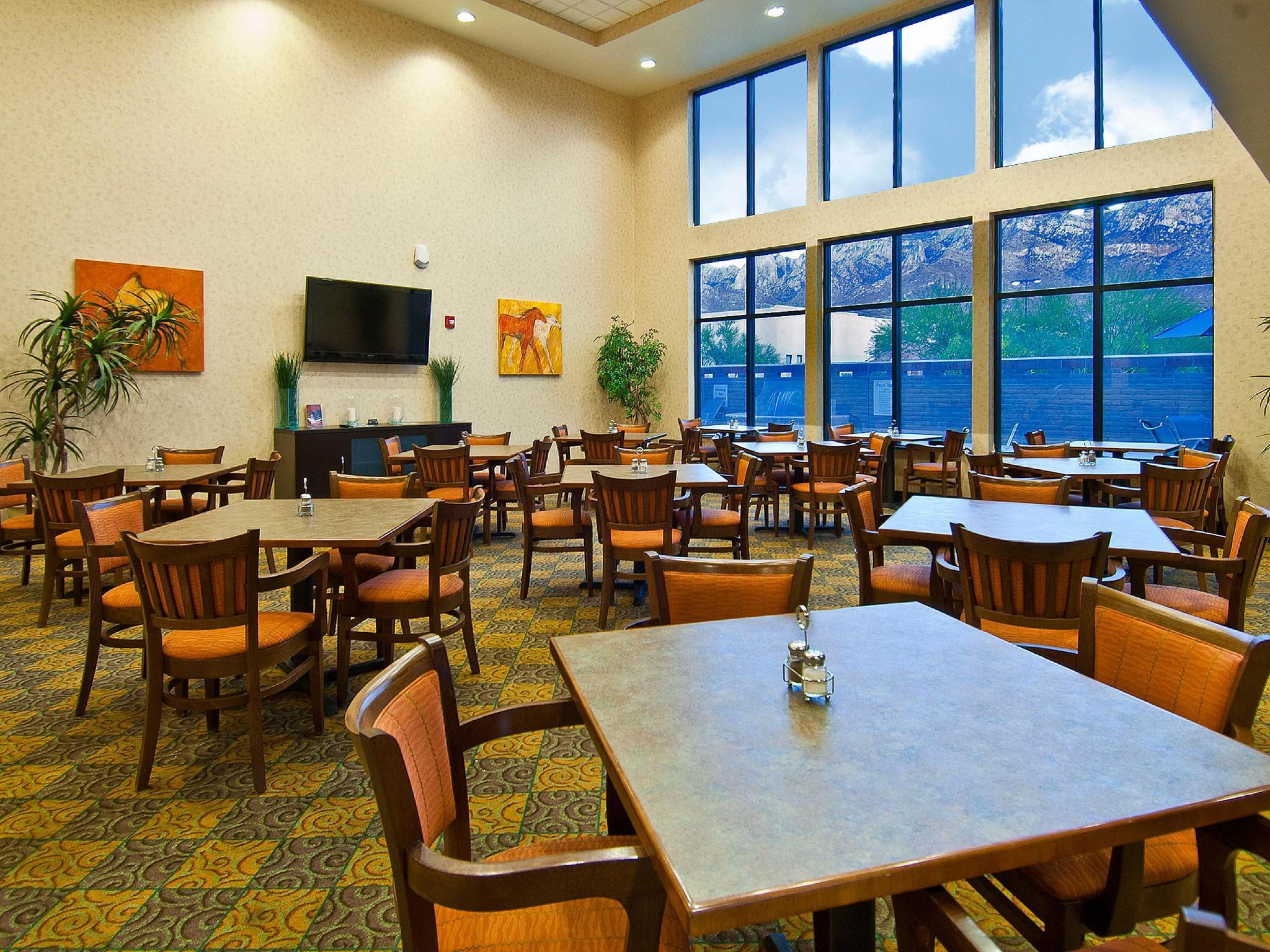 Express & Oro Valley-tucson North By Ihg Hotel