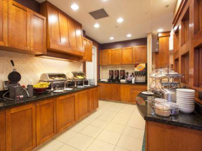 Sonesta Es Phoenix Hotel 3*