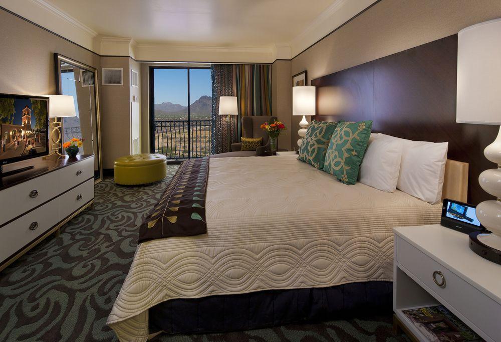 Casino Del Sol 4*