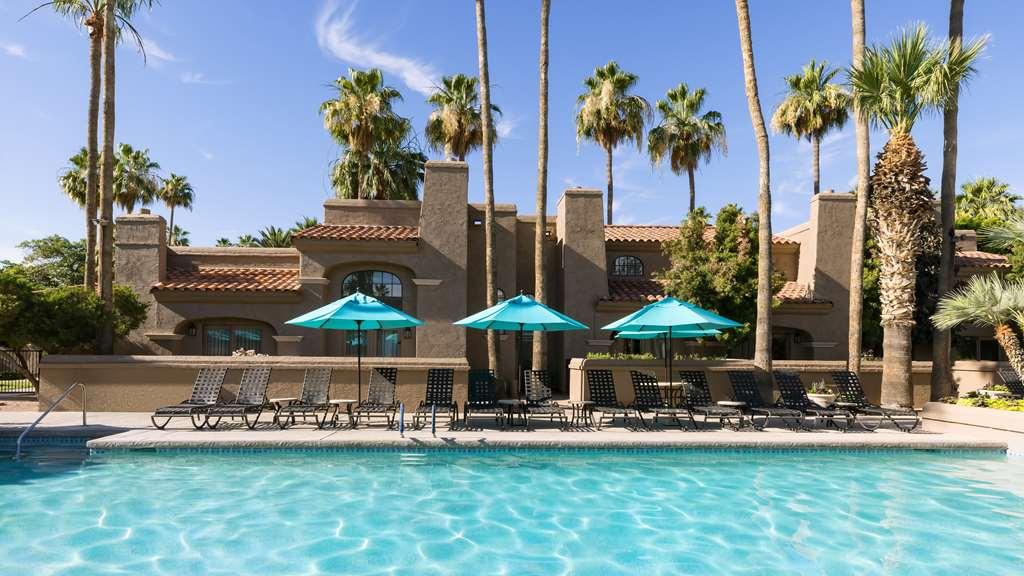 The Scottsdale Plaza & 4*