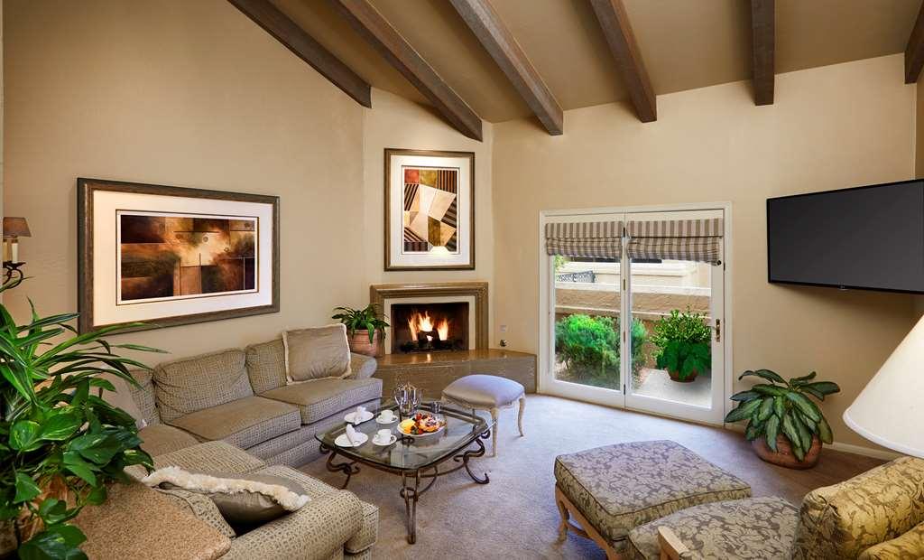 Resort The Scottsdale Plaza & Paradise Valley