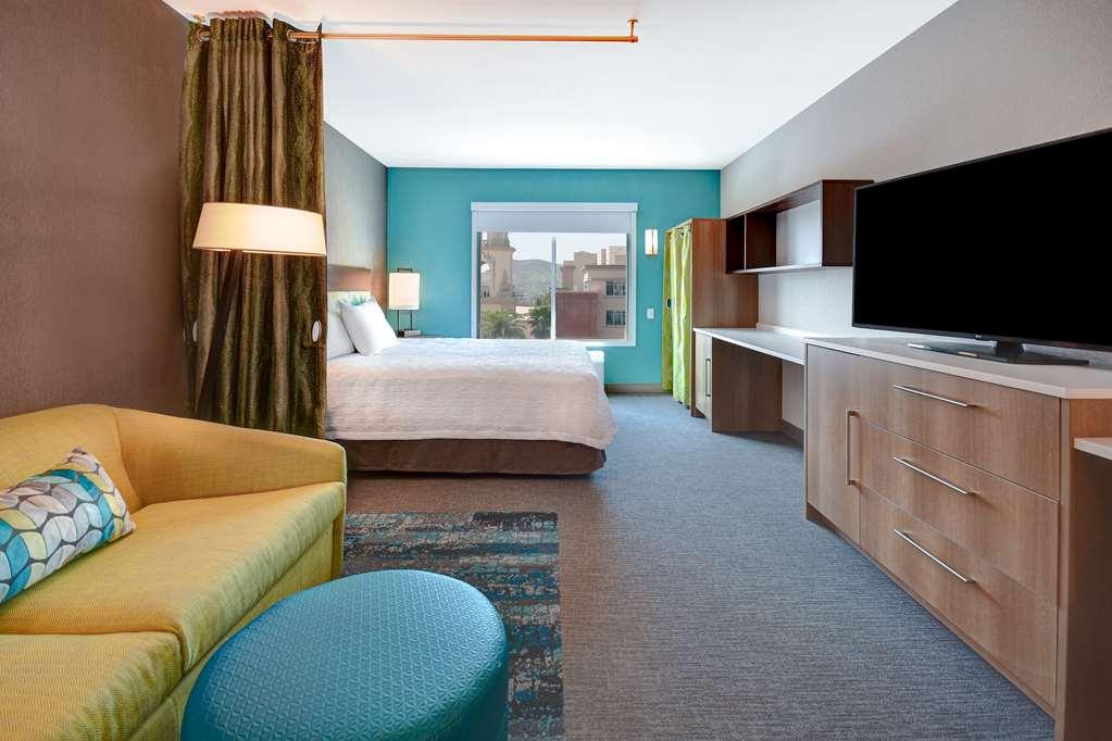 Hotel Home2 By Hilton Downtown