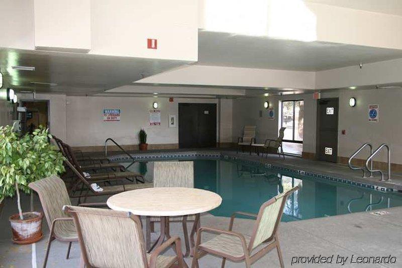 Country & By Radisson, Flagstaff, Az