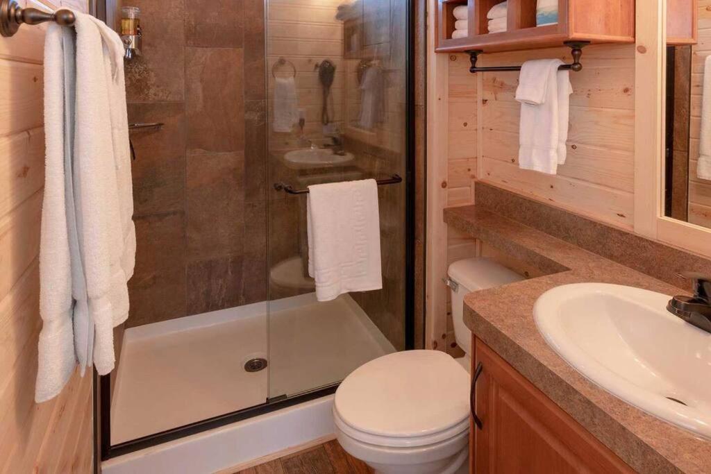 066 South Rim Grand Canyon Tiny Sleeps 8 * Valle
