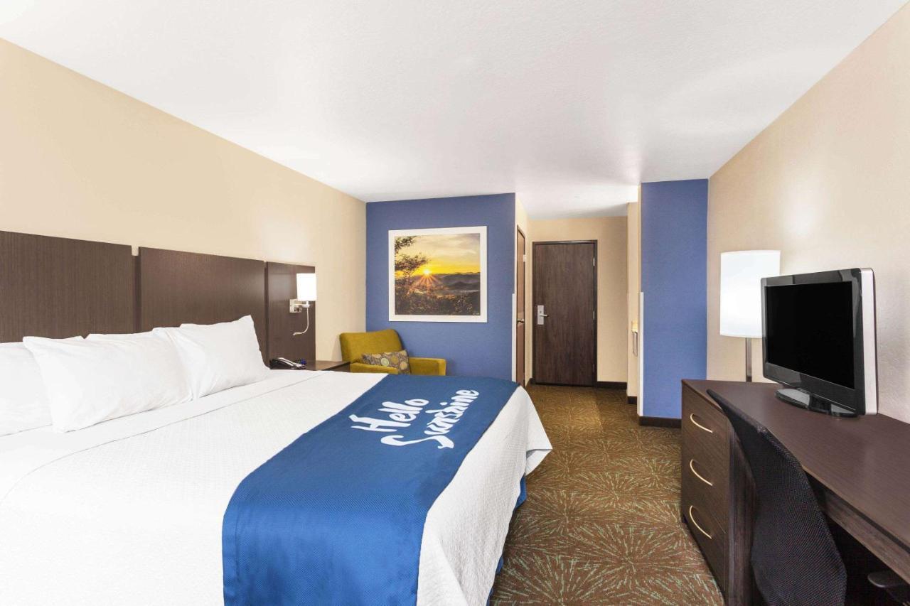 Days & By Wyndham East 3* Flagstaff