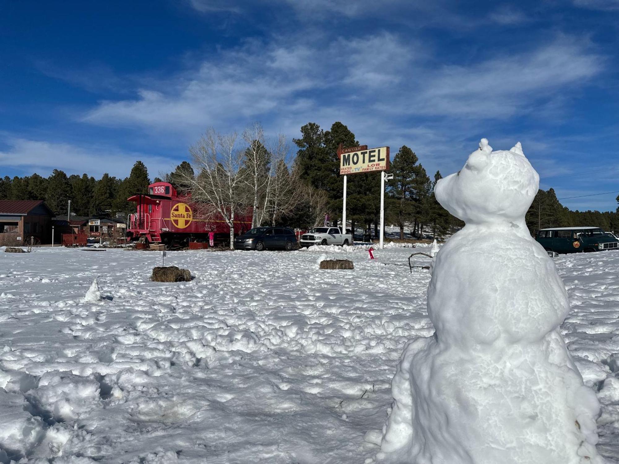 Motel The Canyon & Rv Park