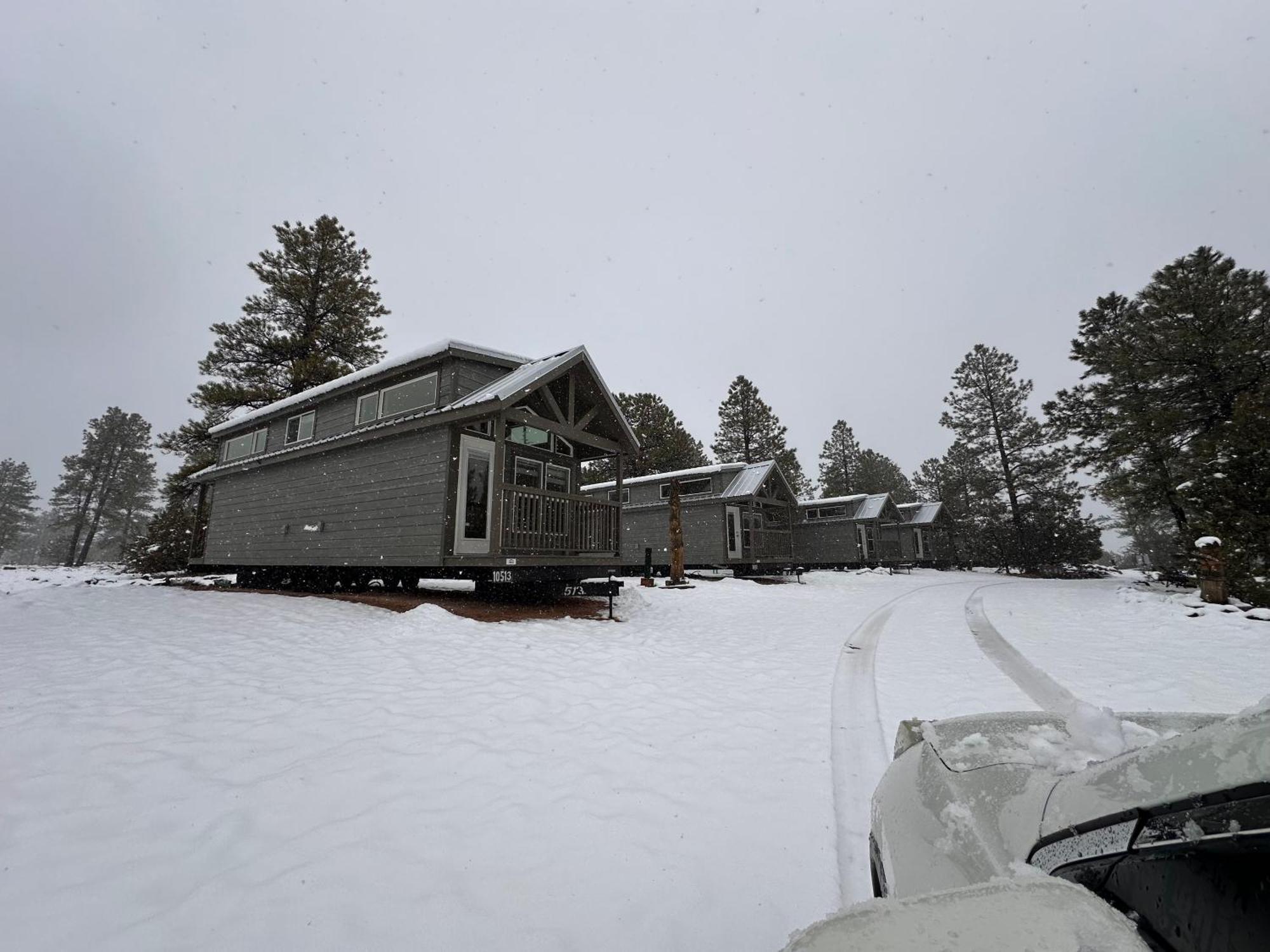 The Canyon & Rv Park Motel