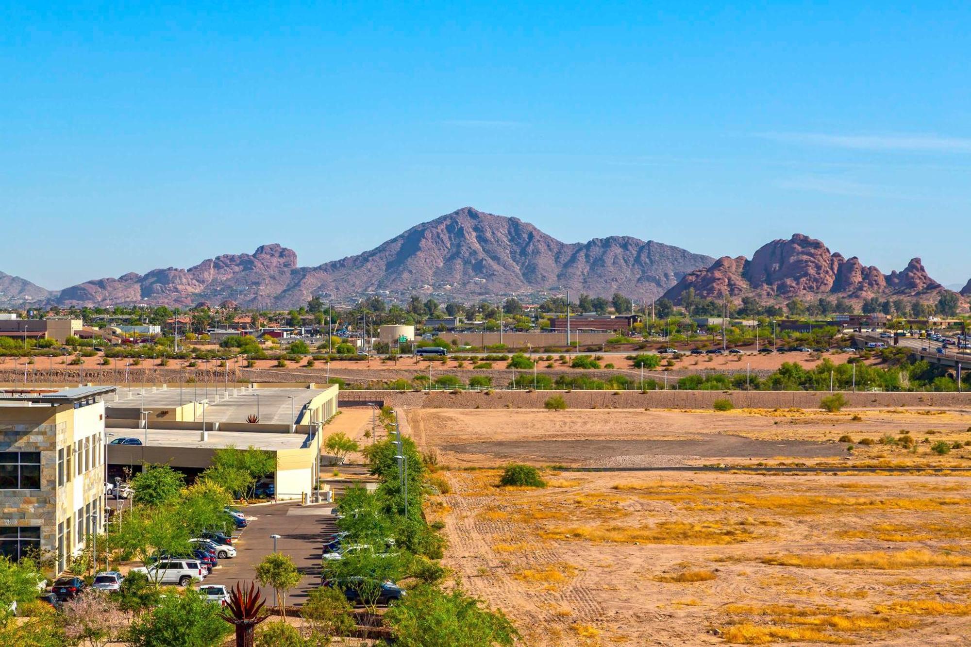 Hotel Hyatt Place Phoenix Airport 3*