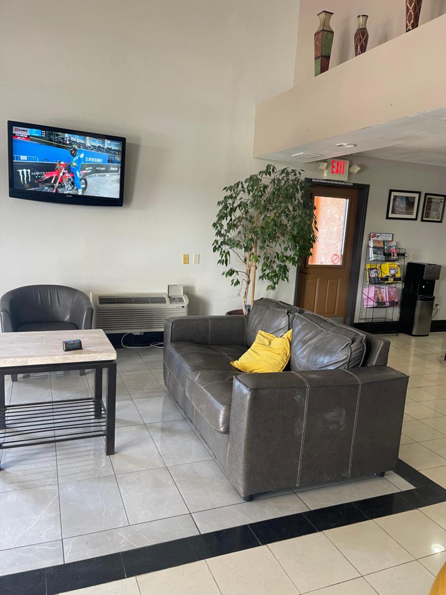 Hotel Travelodge By Wyndham Az Tucson