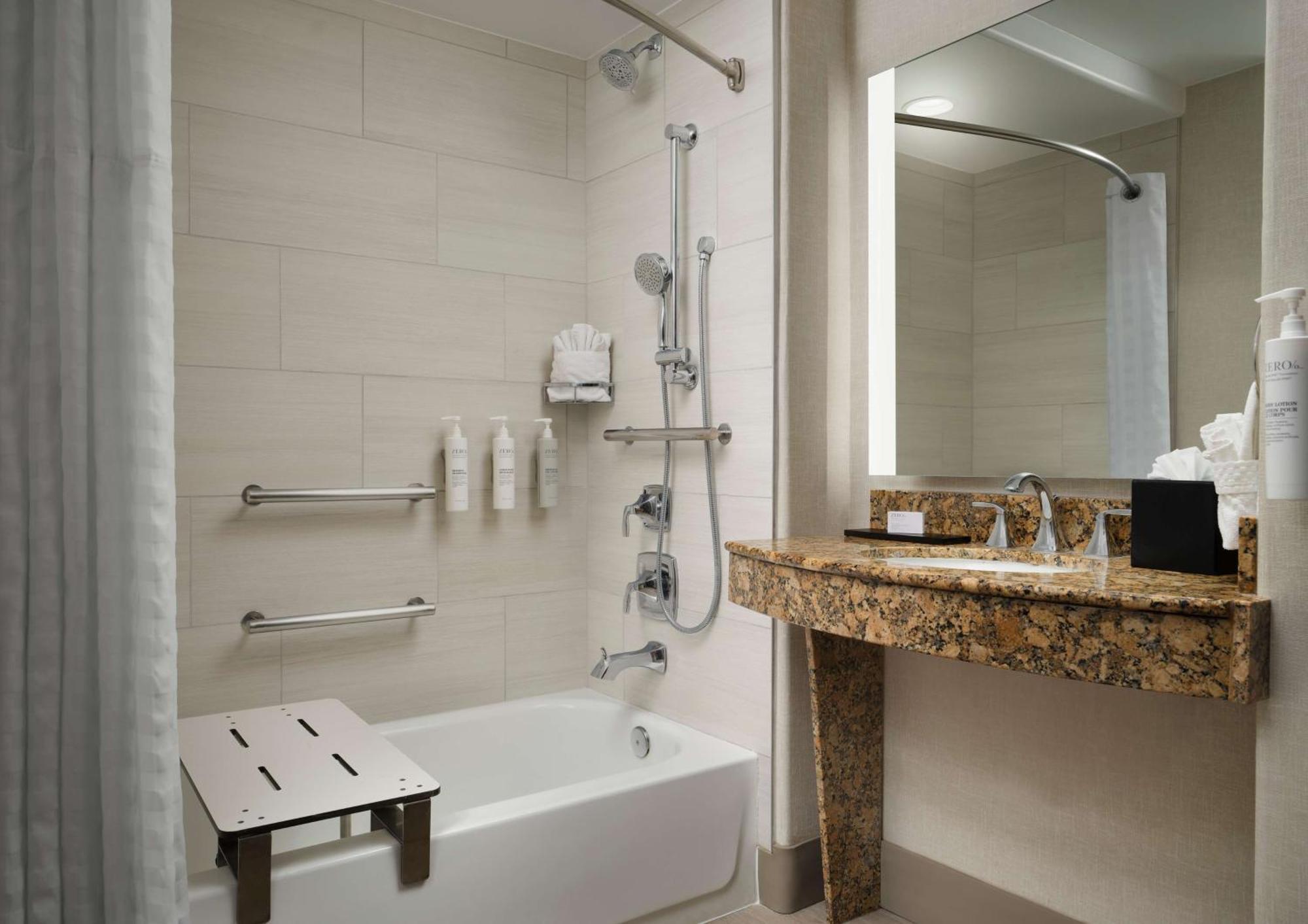 Embassy - Paloma Village Hotel Tucson