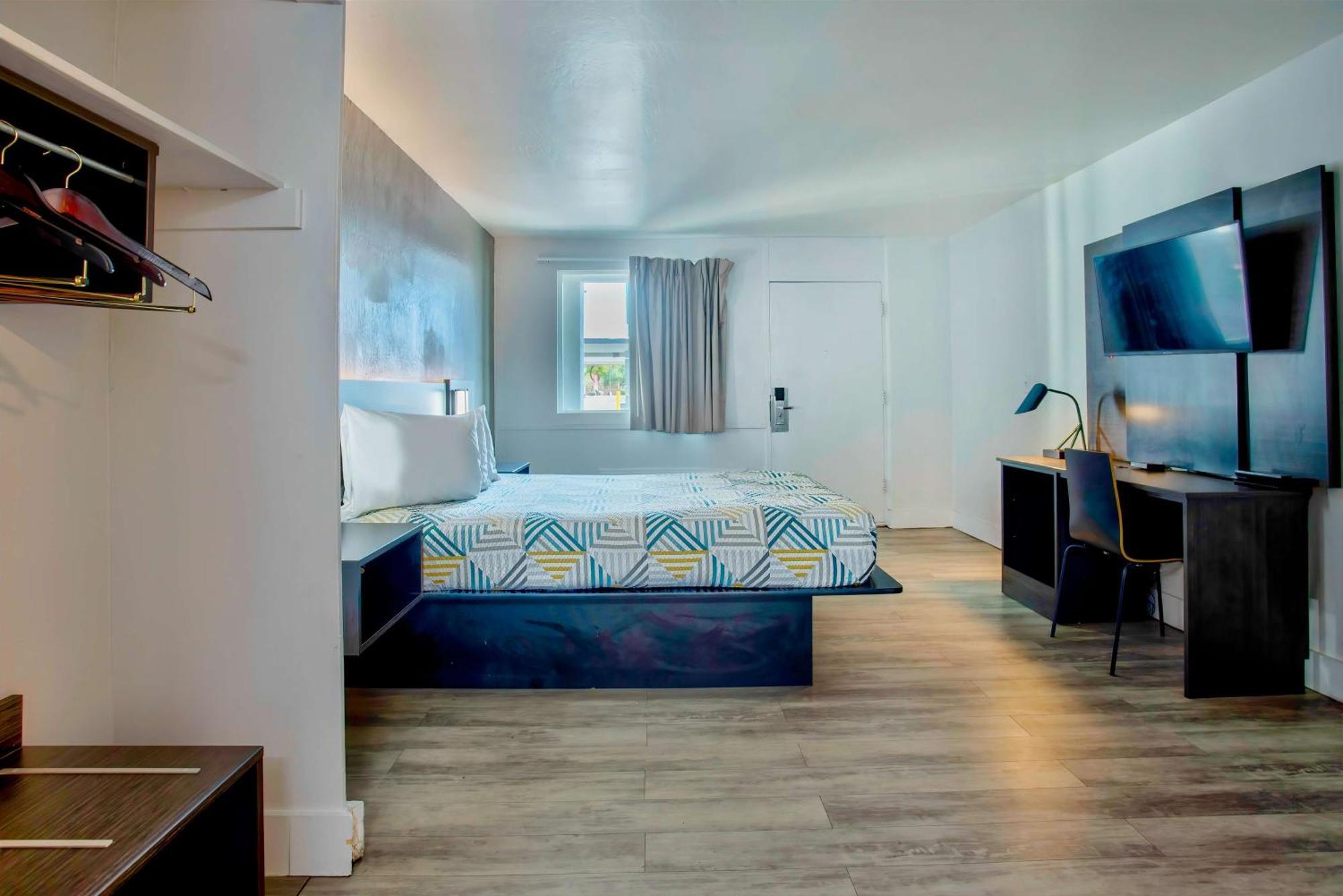 Hotel 6 Tucson, Az - East Williams Center Tucson