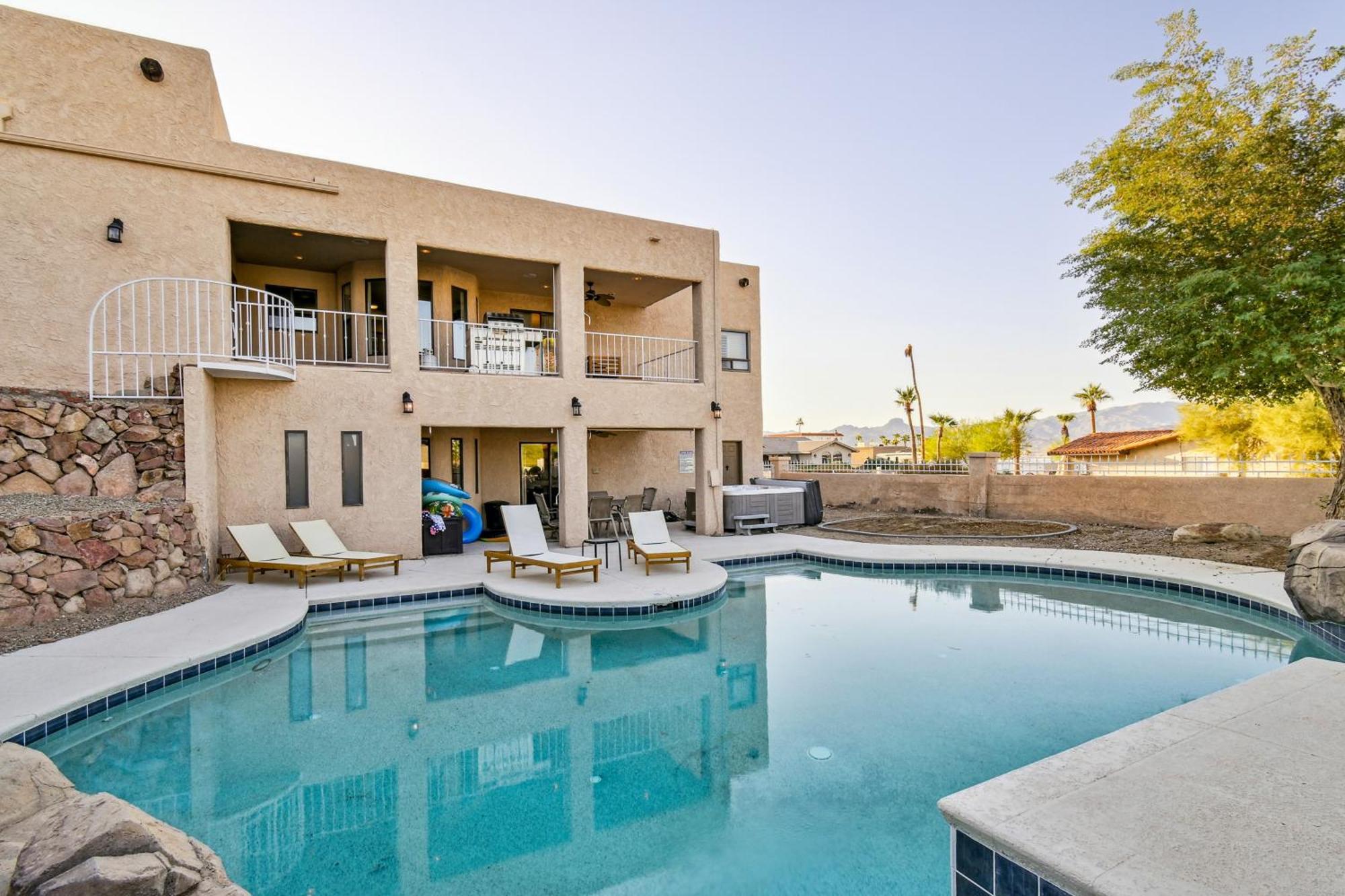 Holiday home Havasu Oasis With View, 1 Mi To Beach!