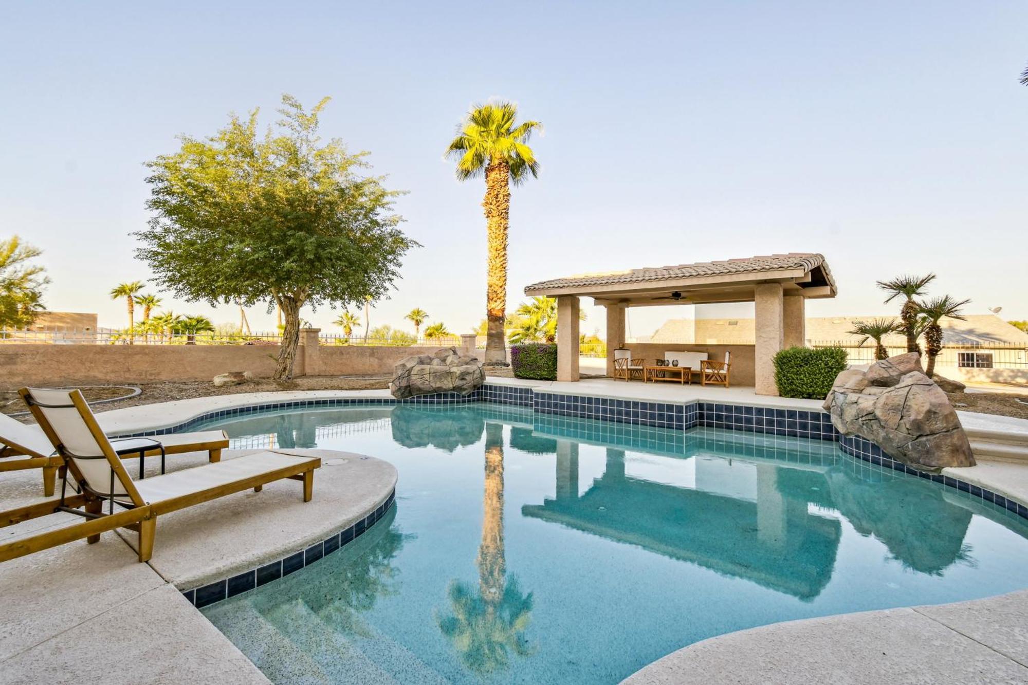 Havasu Oasis With View, 1 Mi To Beach!