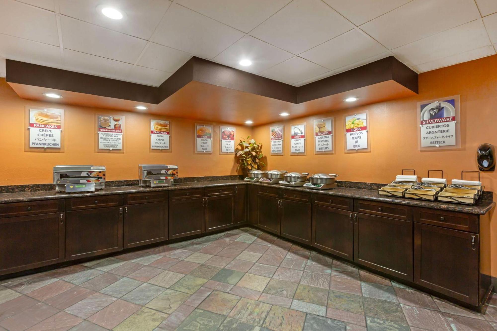 Hotel Western Of 3*