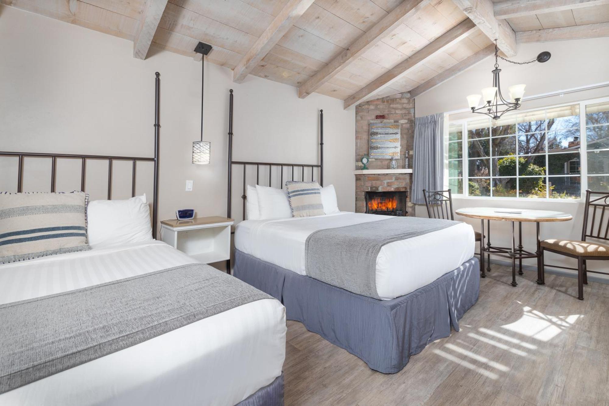 Sky Ranch Hotel 3*