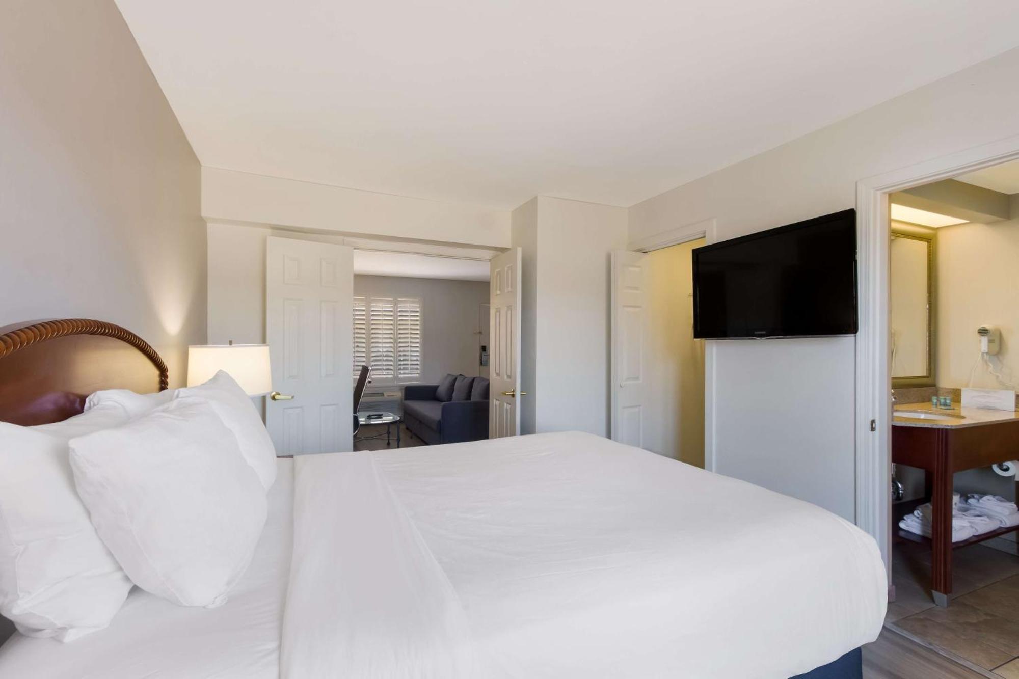 Hotel Surestay By Western Tempe