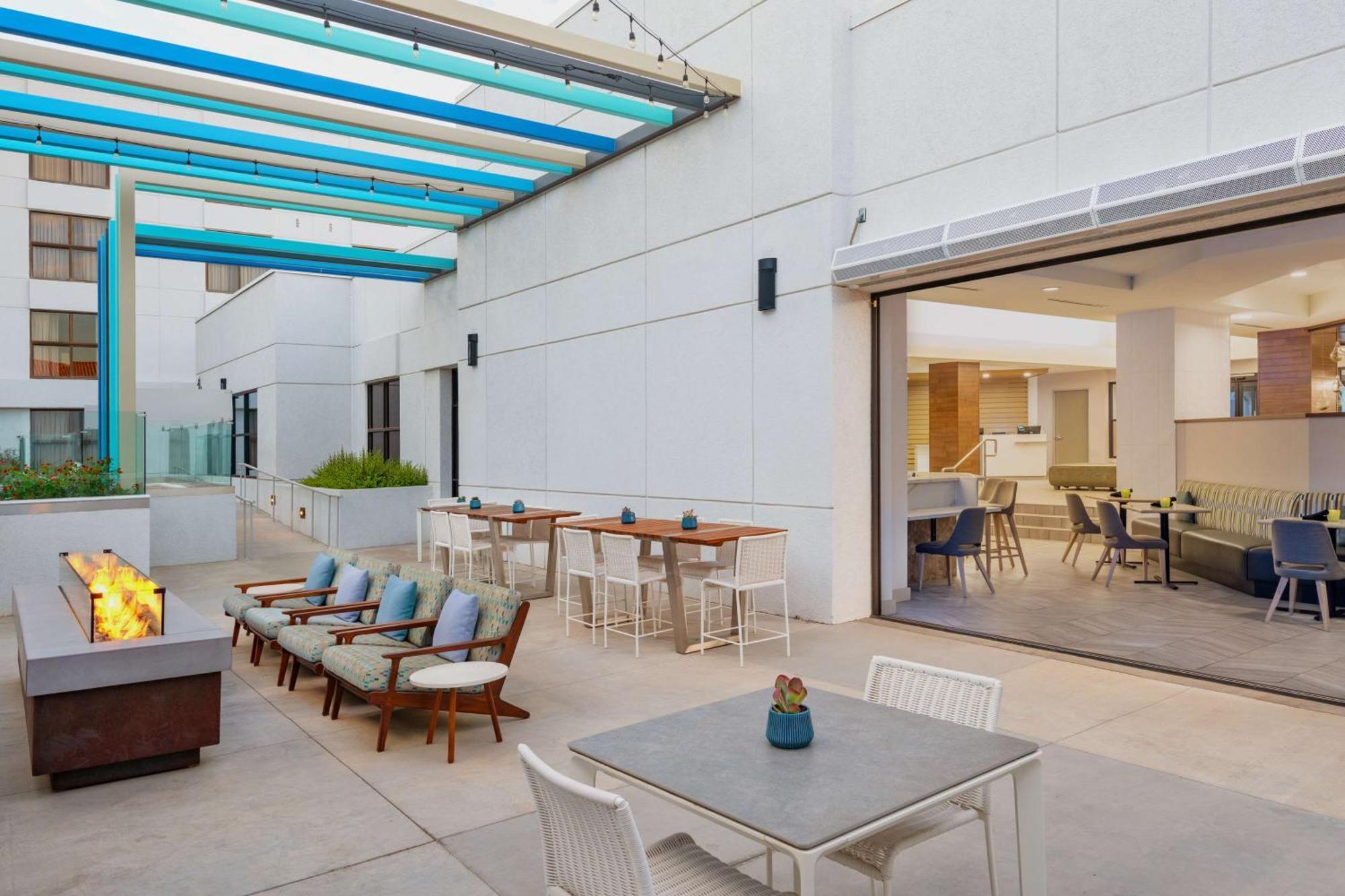 Doubletree By Hilton Phoenix, Az Hotel Chandler