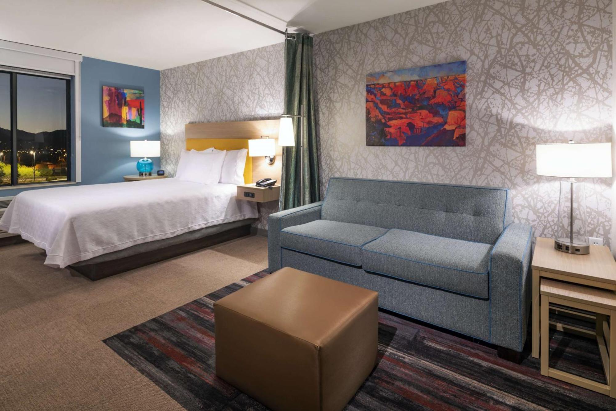 Hotel Home2 By Hilton Kingman