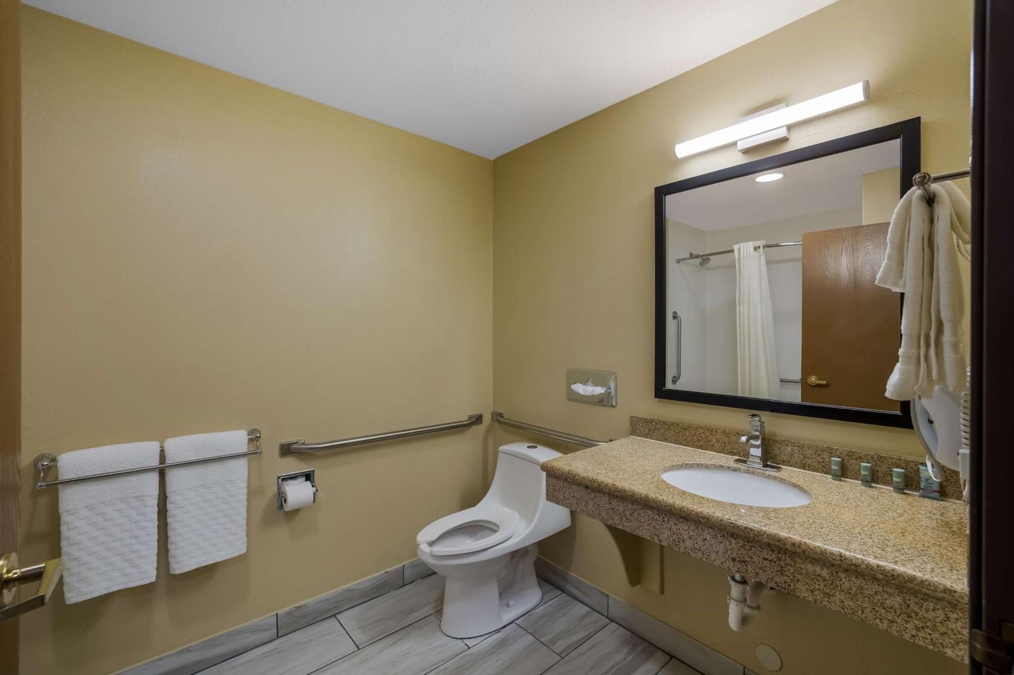 Hotel Western Gold Poppy Tucson