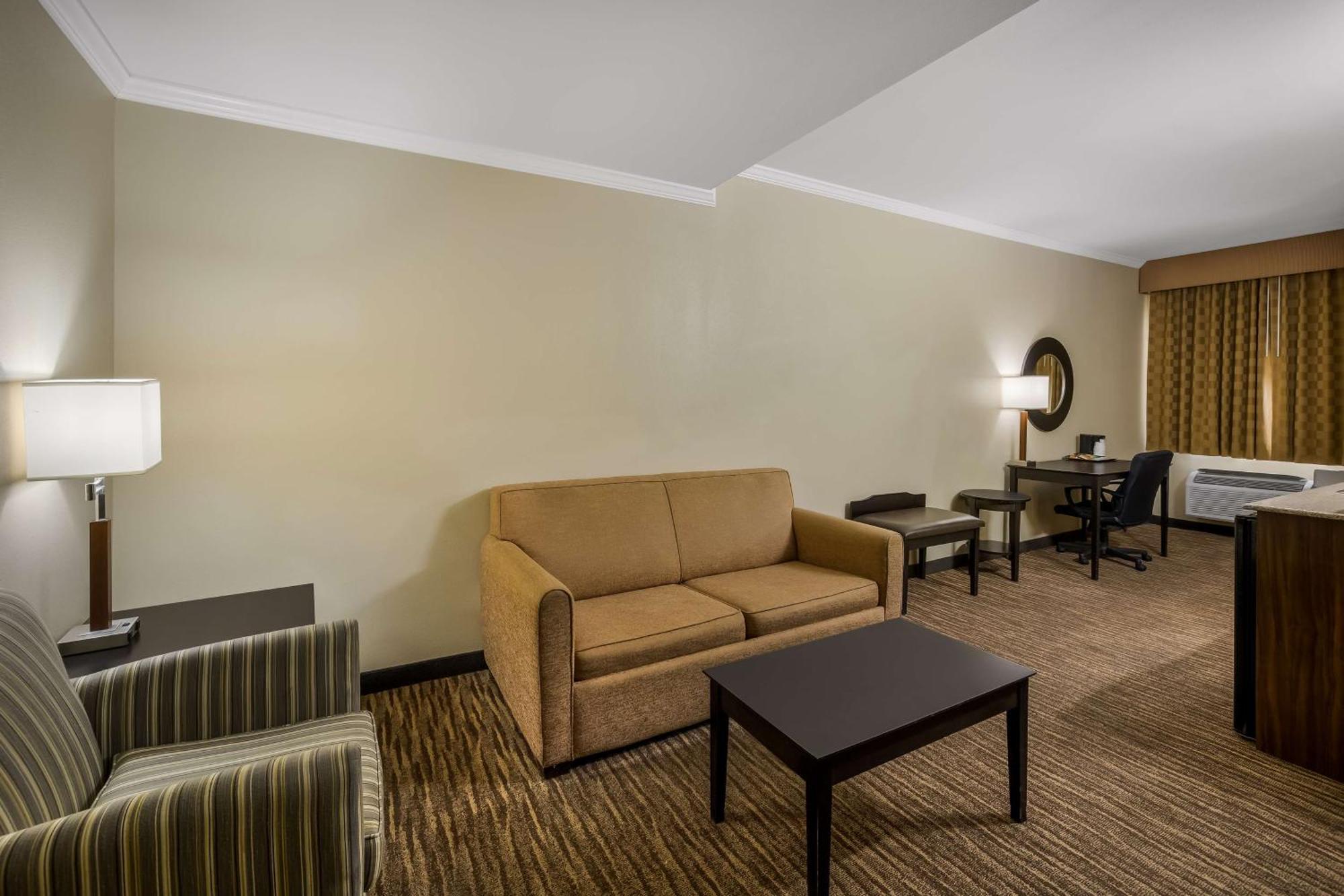 Hotel Western Gold Poppy 3*