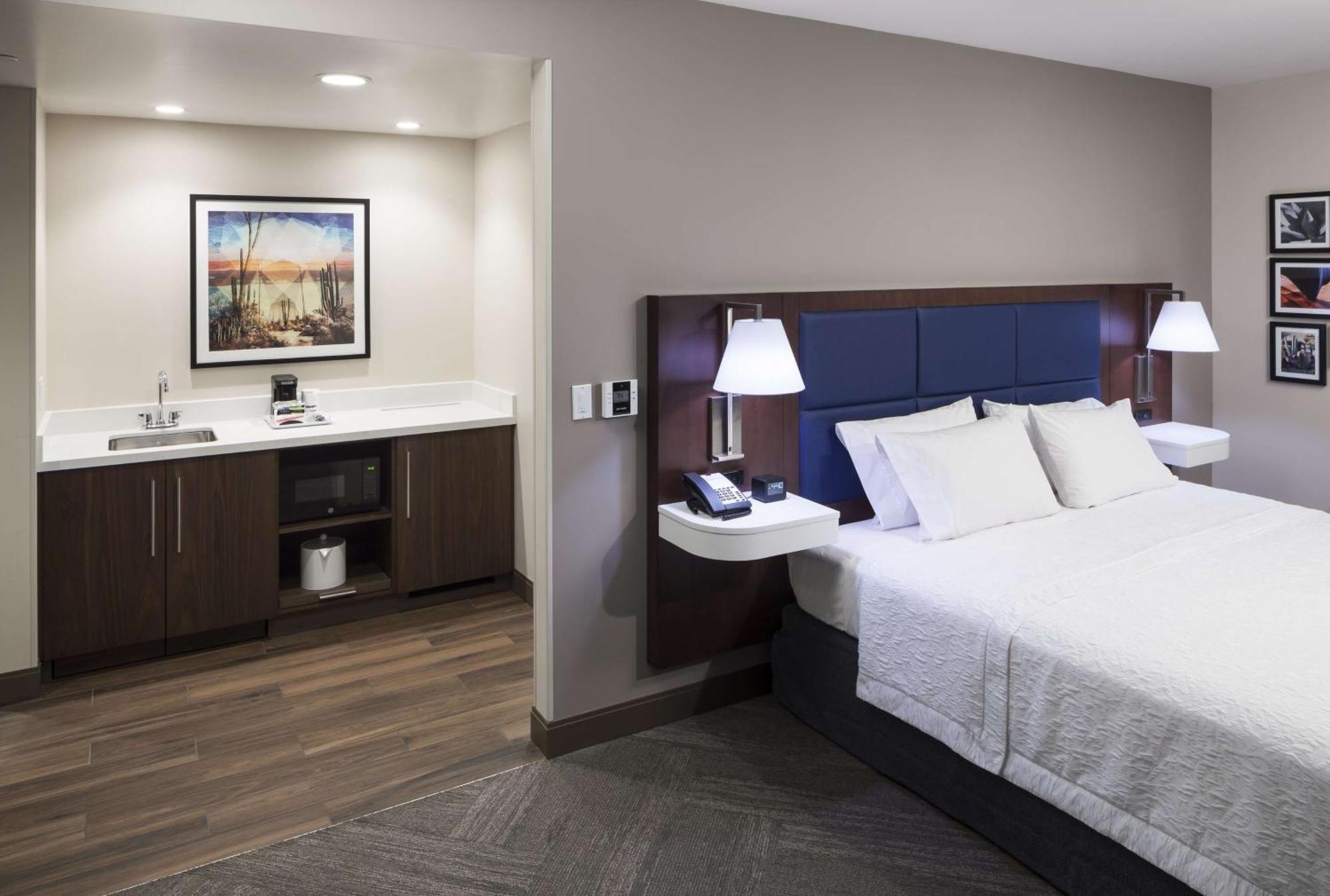 Hampton & Downtown 3* Phoenix