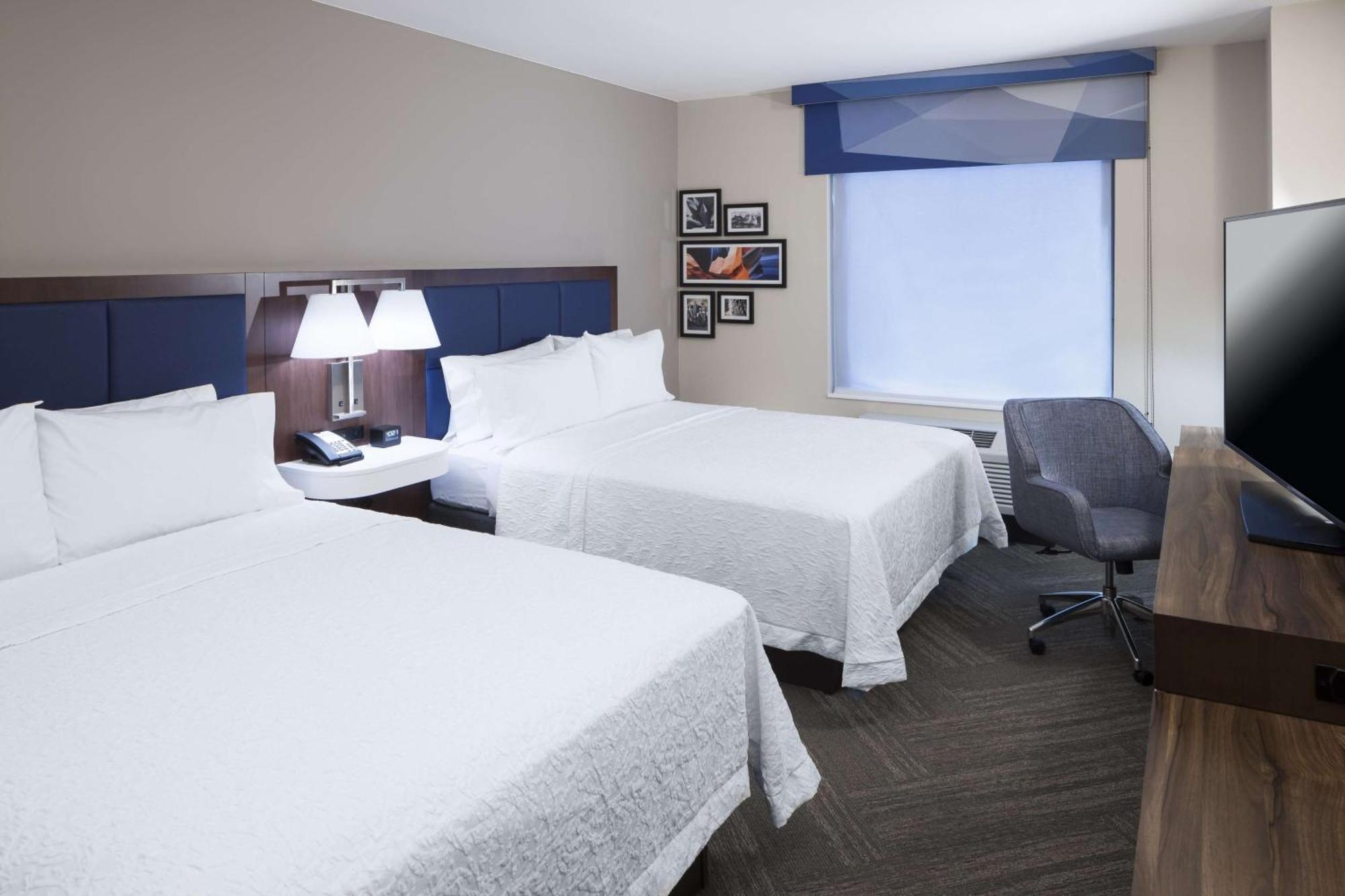 Hampton & Downtown Hotel