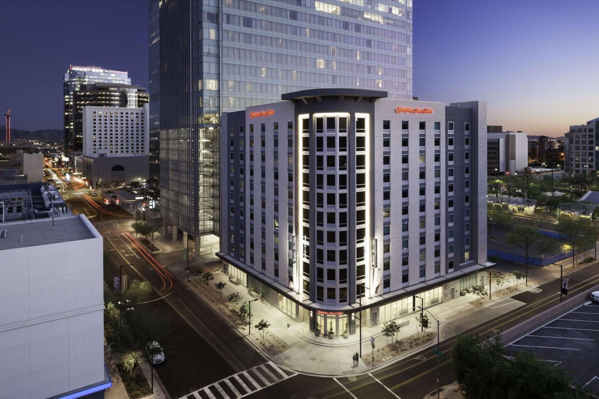 Hotel Hampton & Downtown
